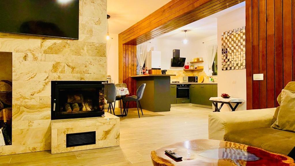 הוילה Stone House סינאיה מראה חיצוני תמונה