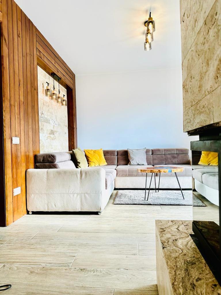 הוילה Stone House סינאיה מראה חיצוני תמונה